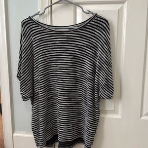 Loft knit blouse. Size large. Great condition